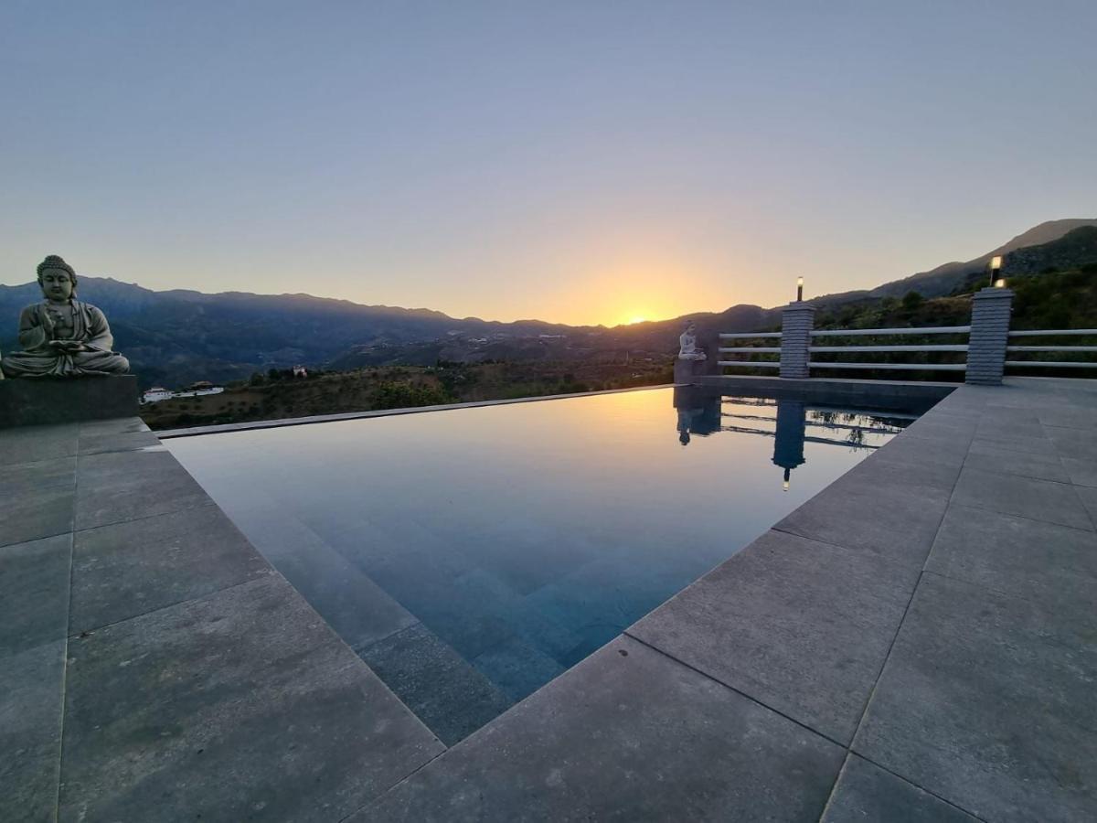 Casa Eden - Mountain View, Infinity Pool Hotel Alozaina Bagian luar foto